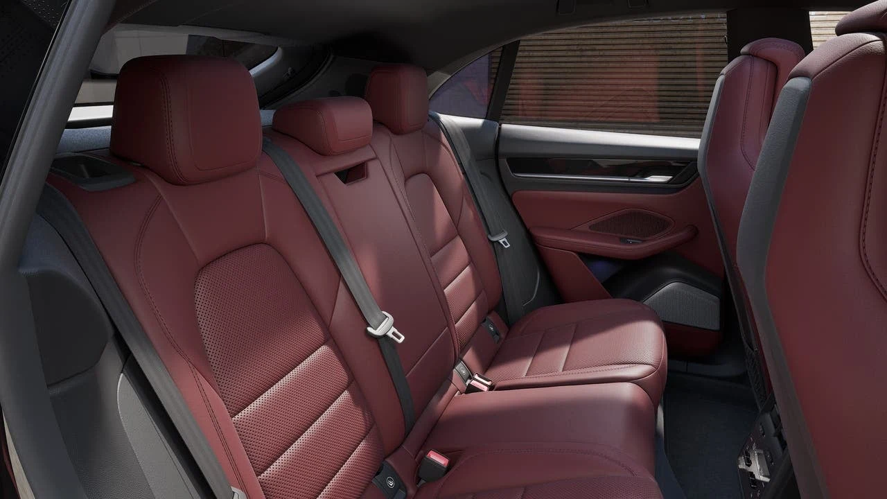 2026 Porsche Macan 4 Electric (XAB), 13/14