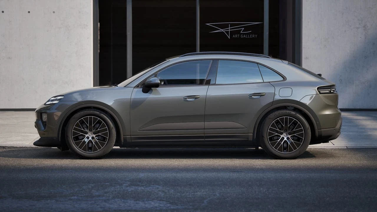 2026 Porsche Macan 4 Electric (XAB), 2/14