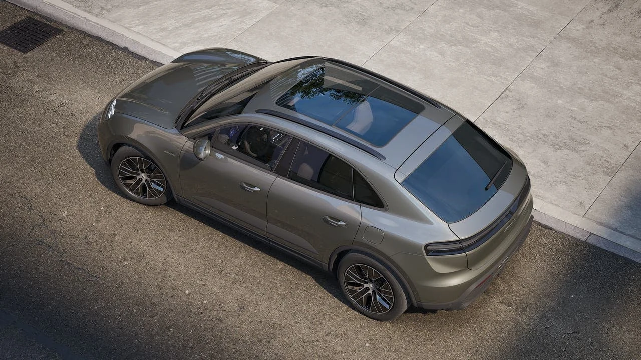 2026 Porsche Macan 4 Electric (XAB), 4/14