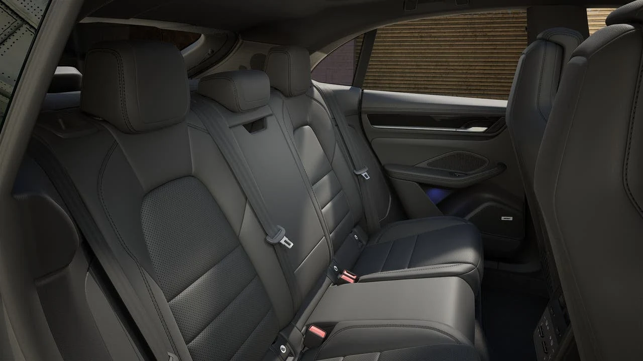 2026 Porsche Macan 4 Electric (XAB), 13/14