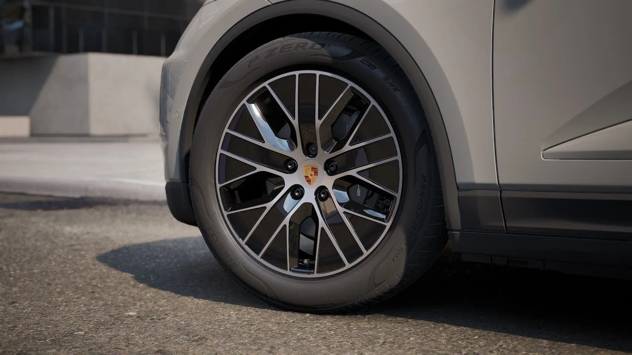 2026 Porsche Macan 4 Electric (XAB), 10/14