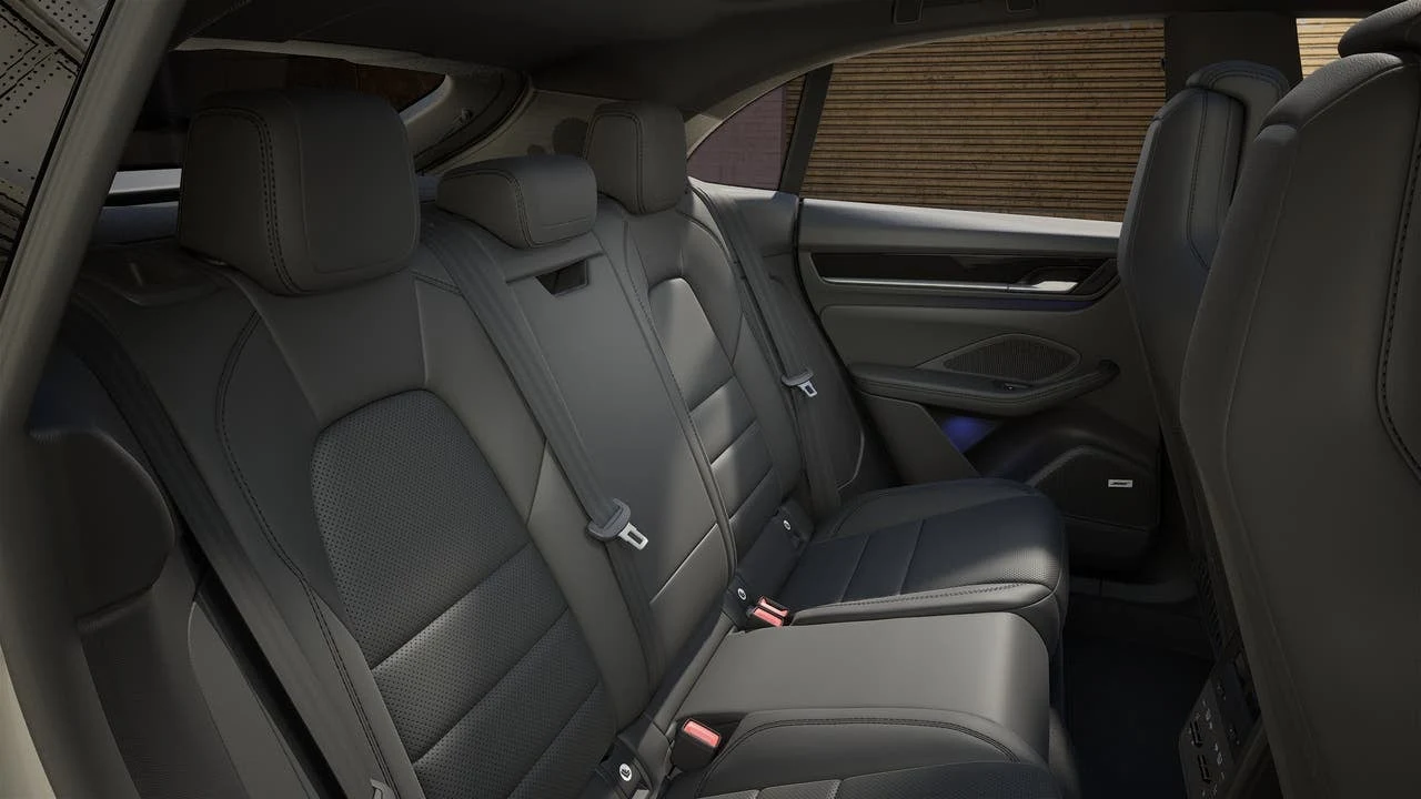 2026 Porsche Macan 4 Electric (XAB), 13/14