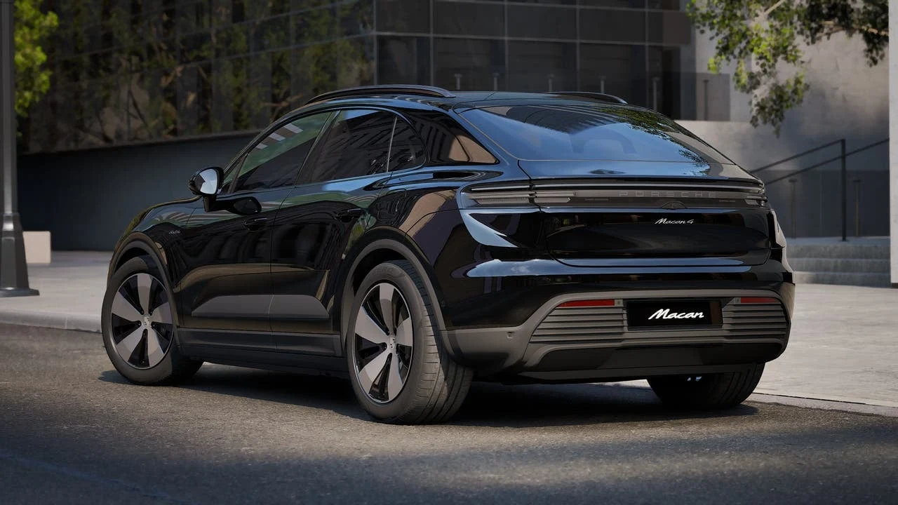 2026 Porsche Macan 4 Electric (XAB), 3/14