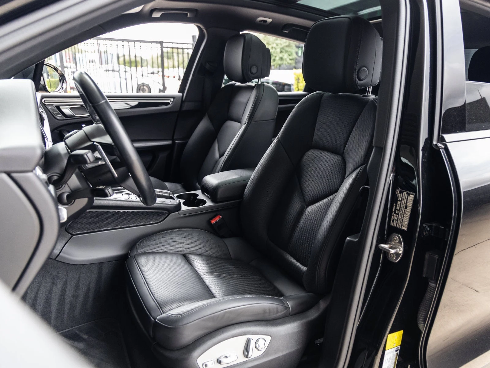 2019 Porsche Macan S, 5/30