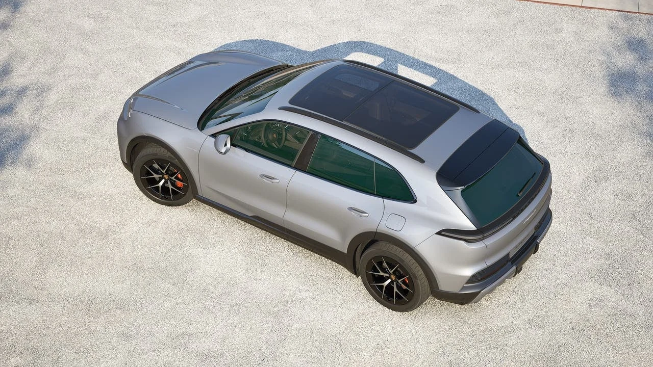 2026 Porsche Cayenne S Electric (E4), 4/14