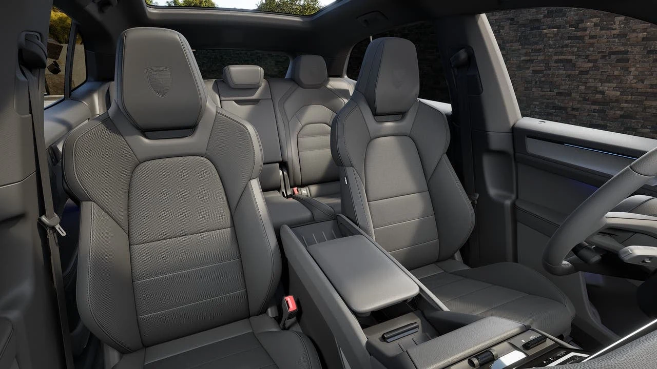 2026 Porsche Cayenne S Electric (E4), 12/14