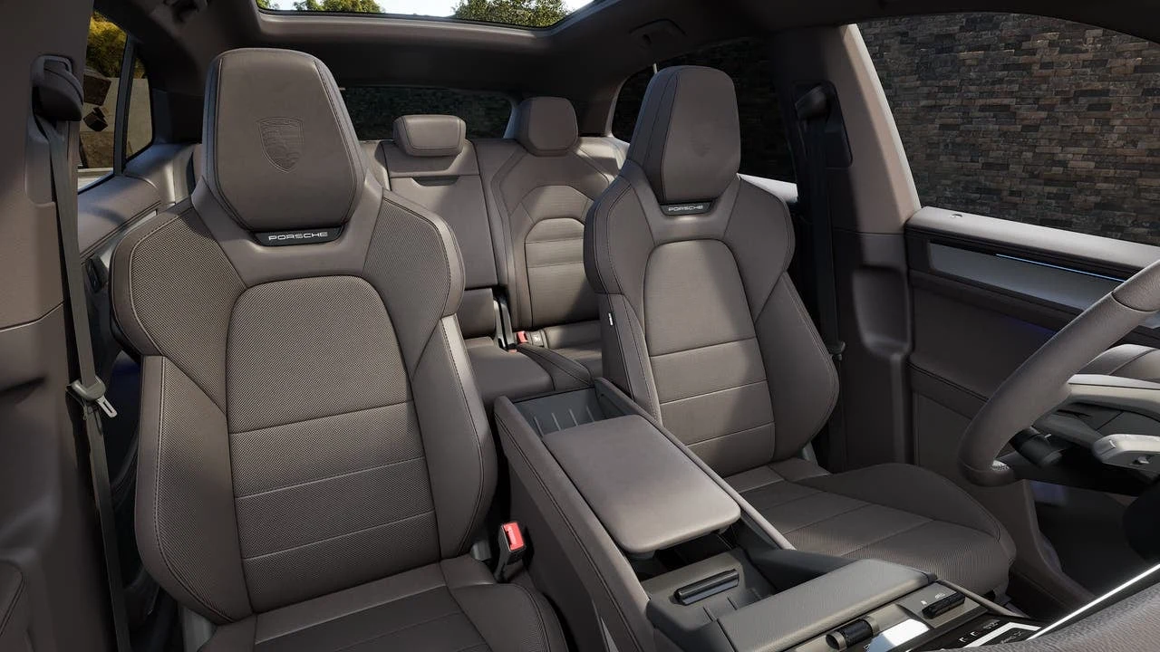 2026 Porsche Cayenne S Electric (E4), 12/14