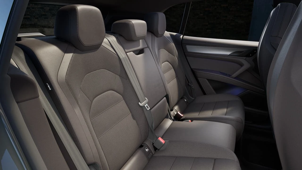 2026 Porsche Cayenne S Electric (E4), 13/14