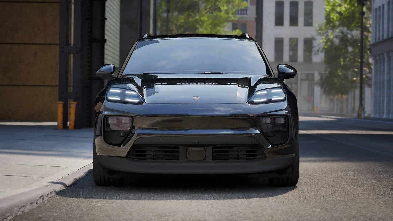 2026 Porsche Macan 4S Electric (XAB), 8/14