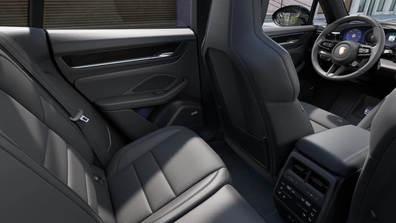 2026 Porsche Macan 4S Electric (XAB), 14/14