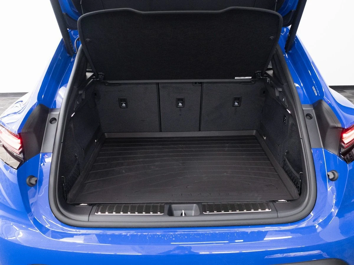 2026 Porsche Macan 4S Electric (XAB), 26/30