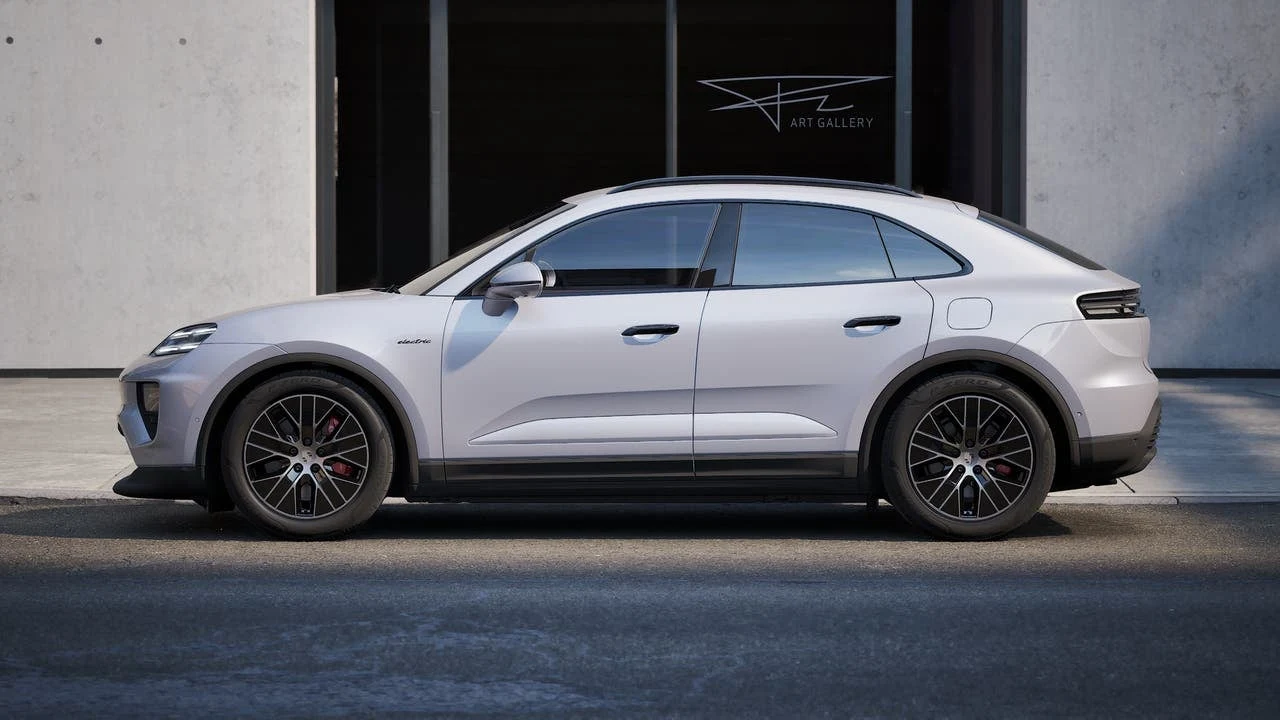 2026 Porsche Macan 4S Electric (XAB), 2/14