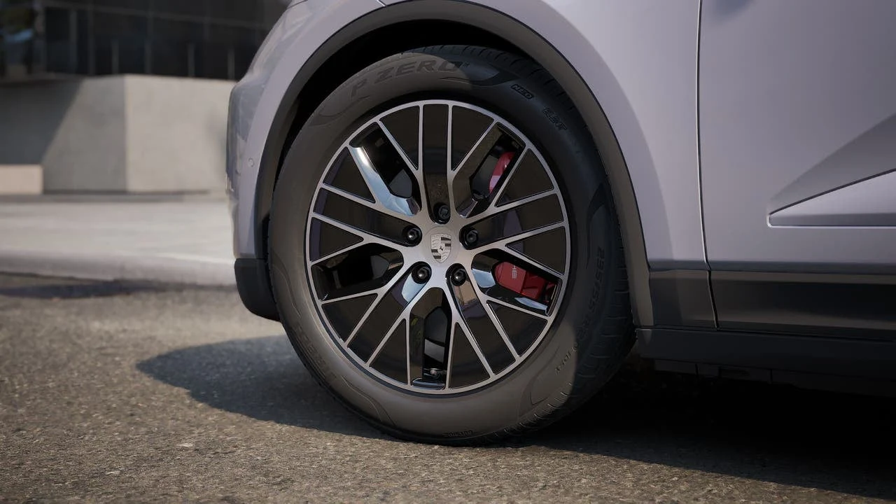 2026 Porsche Macan 4S Electric (XAB), 10/14