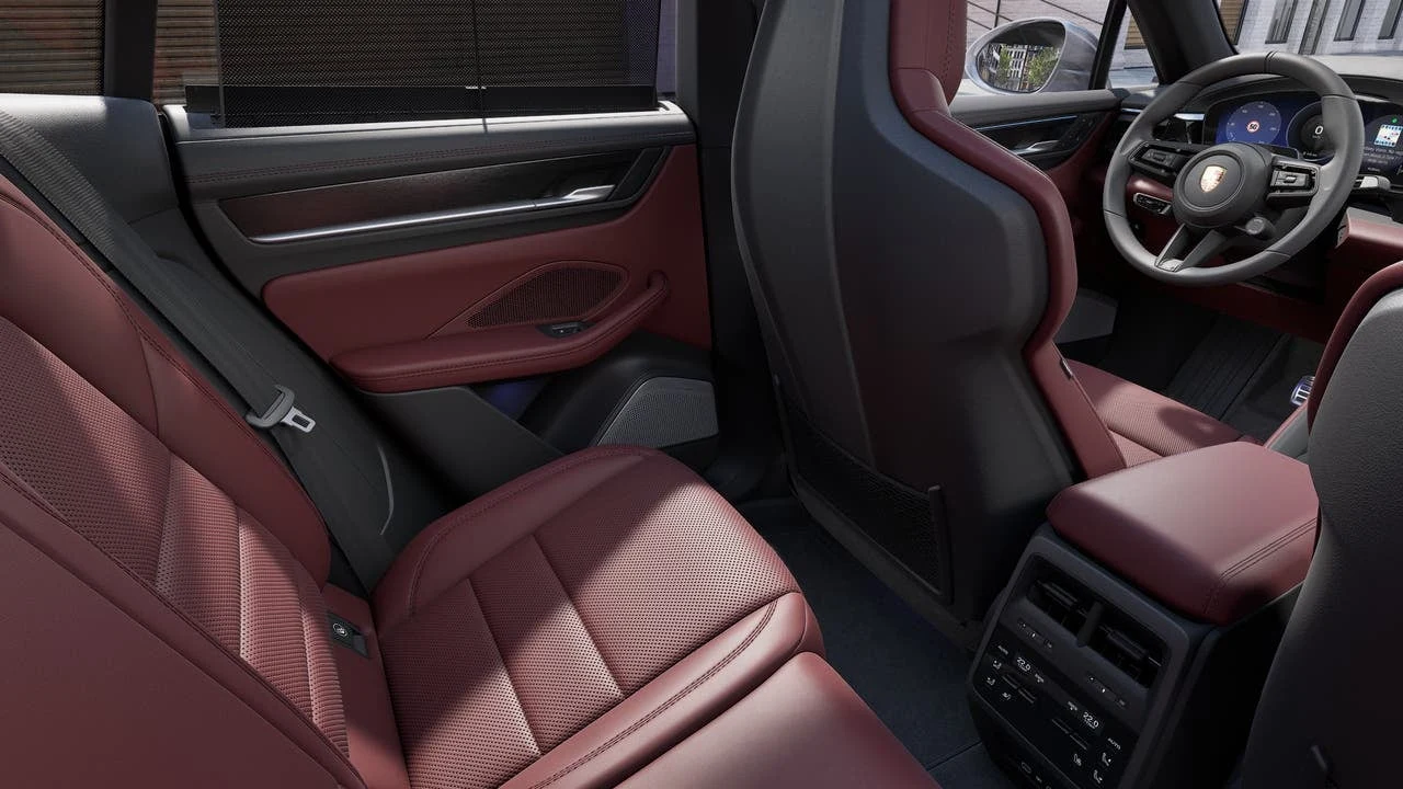 2026 Porsche Macan 4S Electric (XAB), 14/14
