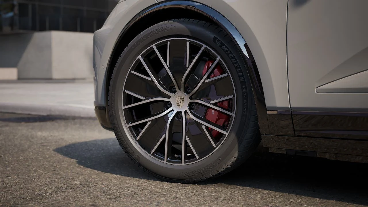 2026 Porsche Macan Turbo Electric (XAB), 10/14