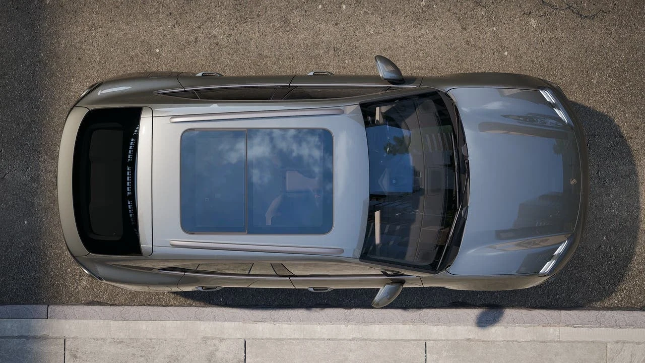 2026 Porsche Macan Turbo Electric (XAB), 5/14