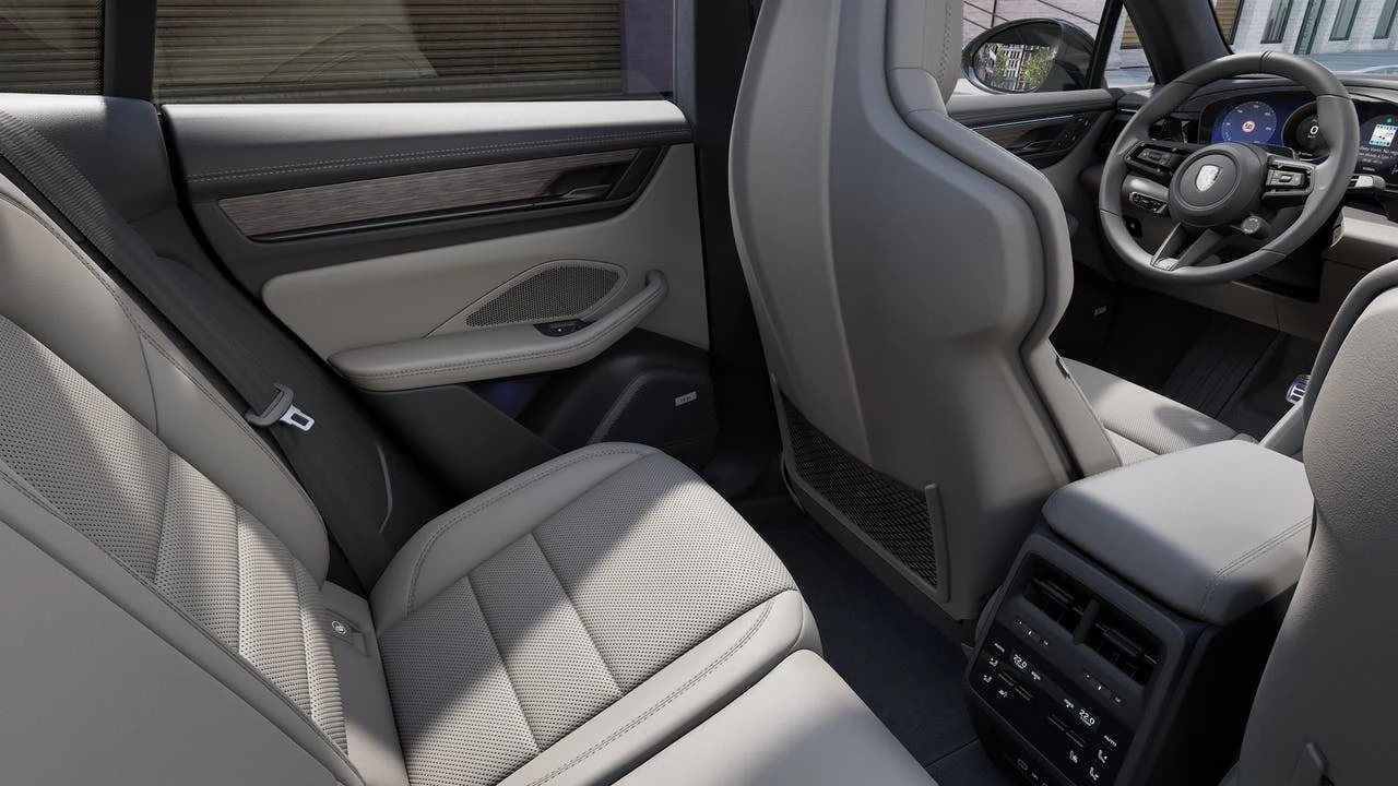 2026 Porsche Macan Turbo Electric (XAB), 14/14