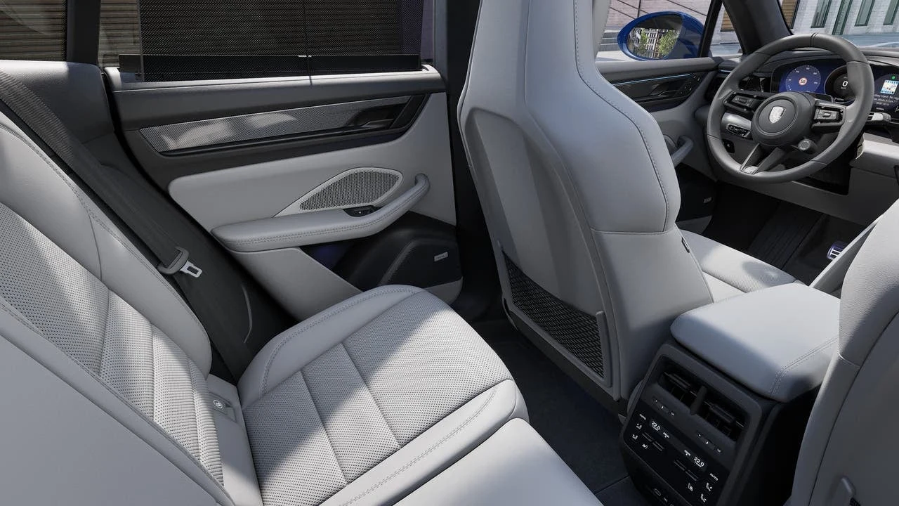 2026 Porsche Macan Turbo Electric (XAB), 14/14