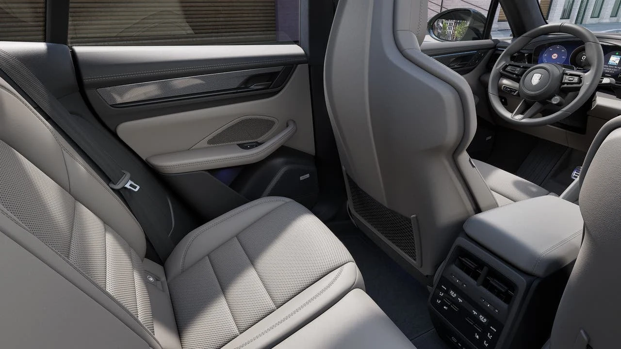 2026 Porsche Macan Turbo Electric (XAB), 14/14
