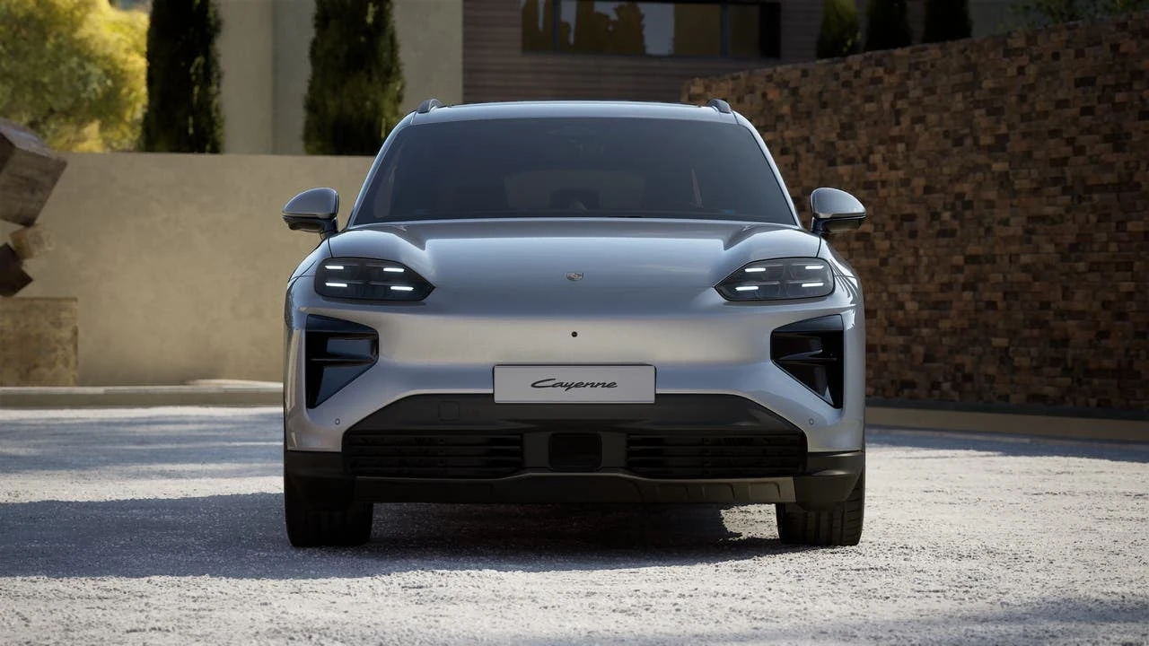 2026 Porsche Cayenne Turbo Electric (E4), 8/14