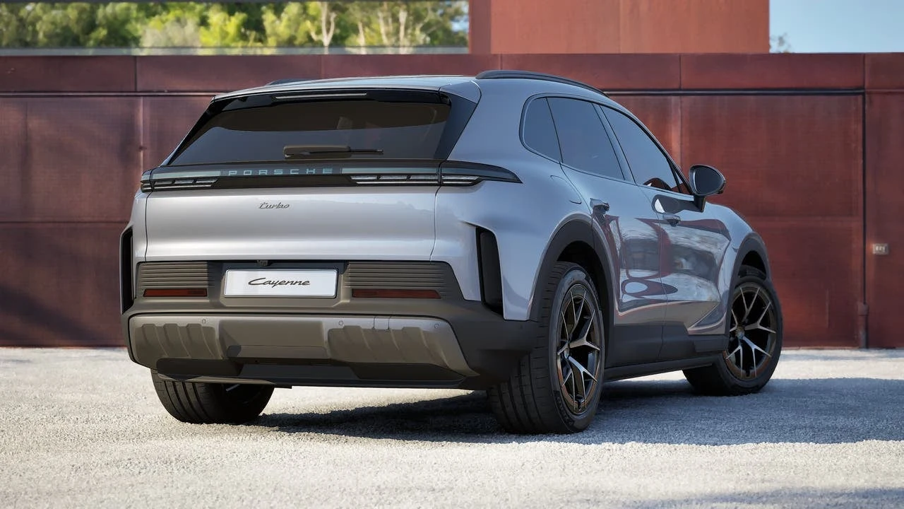 2026 Porsche Cayenne Turbo Electric (E4), 9/14