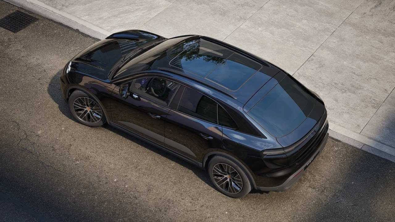 2026 Porsche Macan Electric (XAB), 4/14