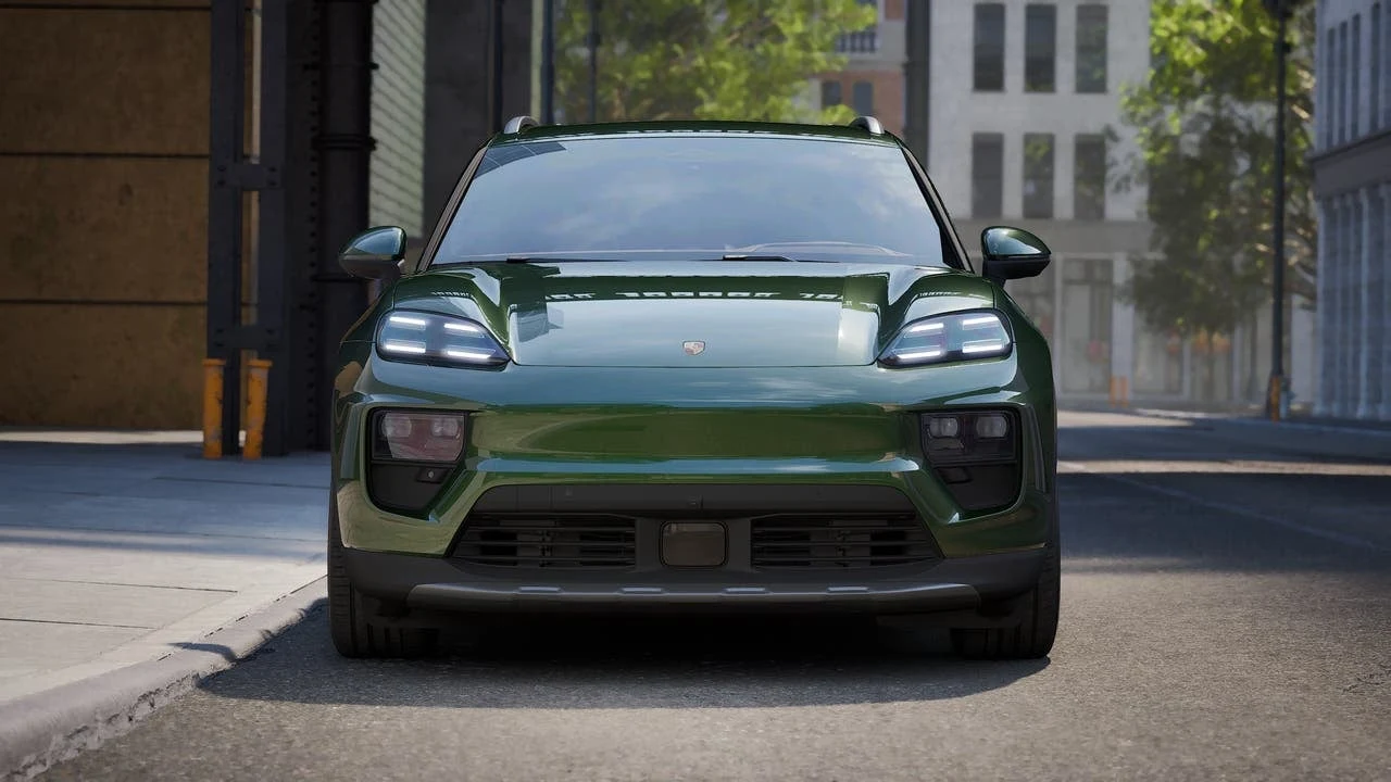 2026 Porsche Macan Electric (XAB), 8/14