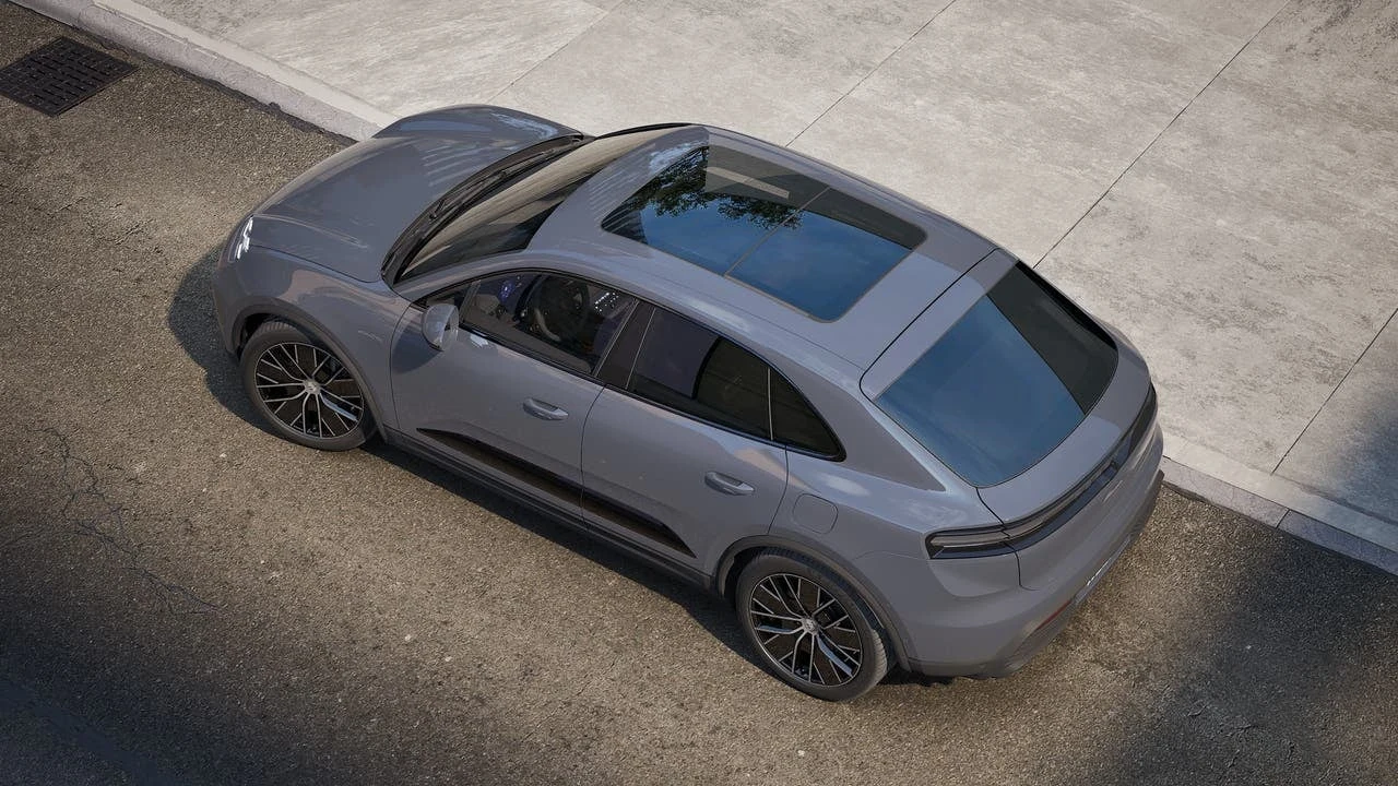 2026 Porsche Macan Electric (XAB), 4/14