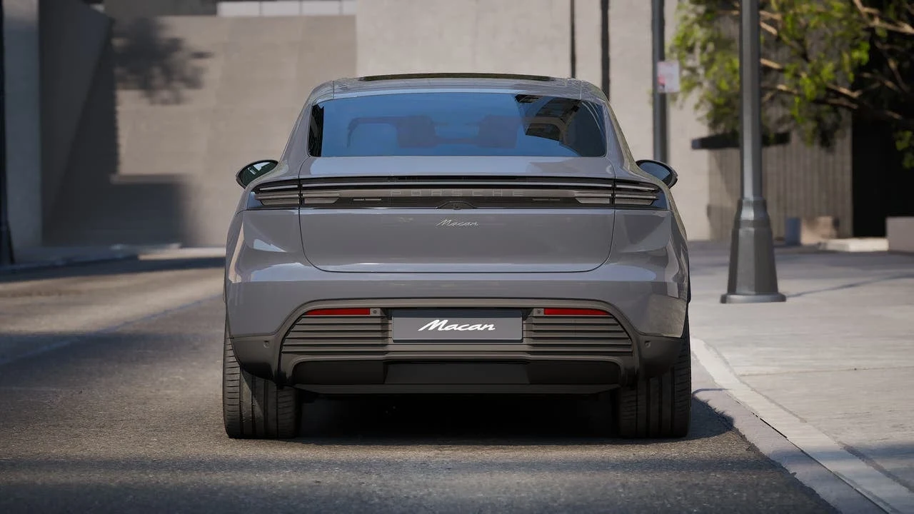 2026 Porsche Macan Electric (XAB), 7/14