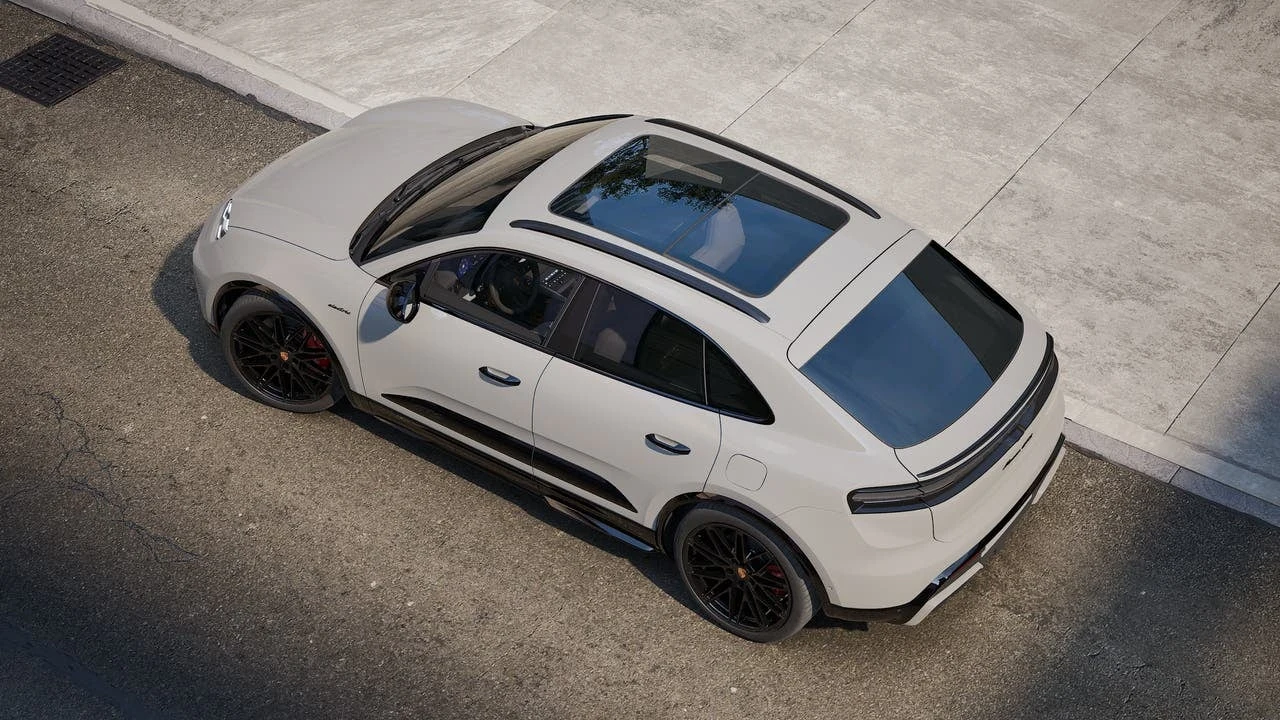 2026 Porsche Macan GTS Electric (XAB), 4/14