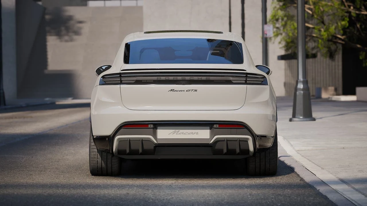 2026 Porsche Macan GTS Electric (XAB), 7/14