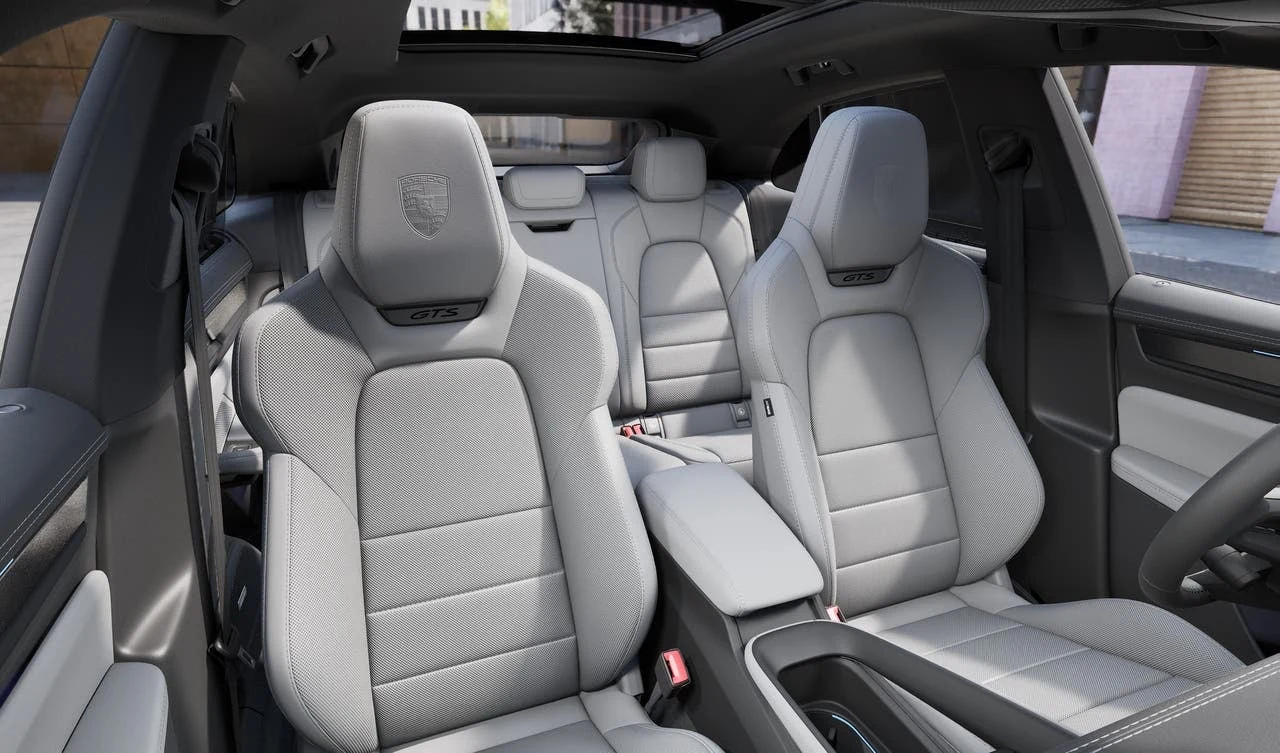 2026 Porsche Macan GTS Electric (XAB), 12/14