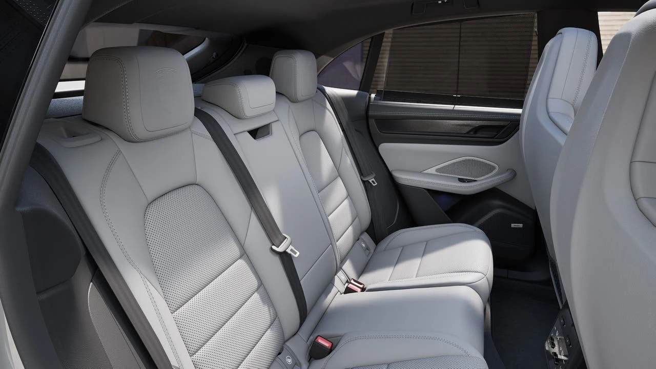 2026 Porsche Macan GTS Electric (XAB), 13/14