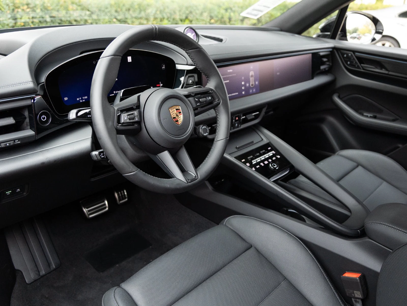 2026 Porsche Macan GTS Electric (XAB), 4/30