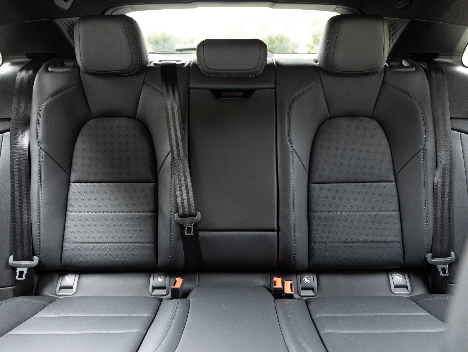 2026 Porsche Macan GTS Electric (XAB), 28/30