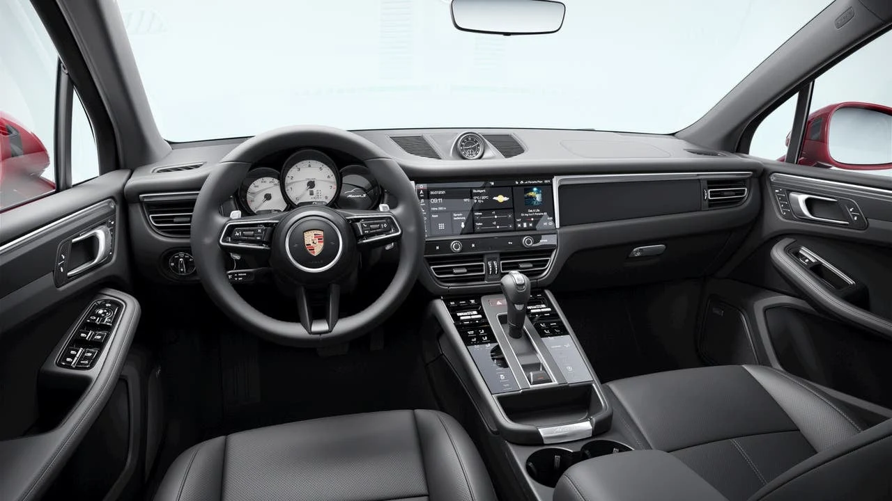 2026 Porsche Macan S (95B), 9/10