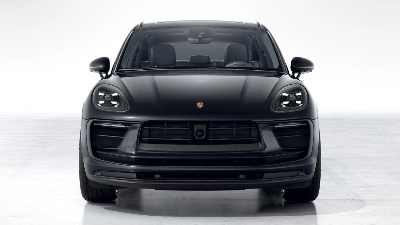 2026 Porsche Macan S (95B), 8/10