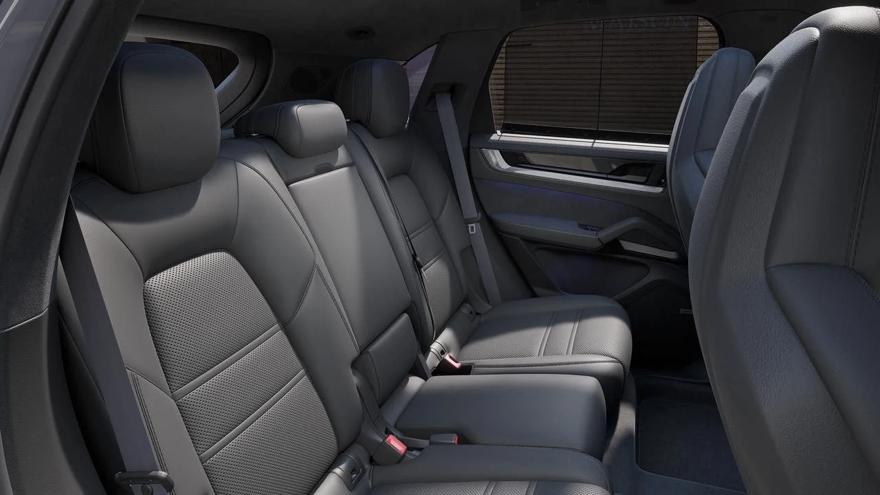 2026 Porsche Cayenne GTS (3rd Generation), 13/14