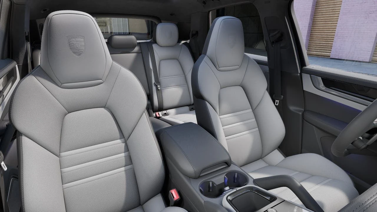 2026 Porsche Cayenne GTS (3rd Generation), 12/14