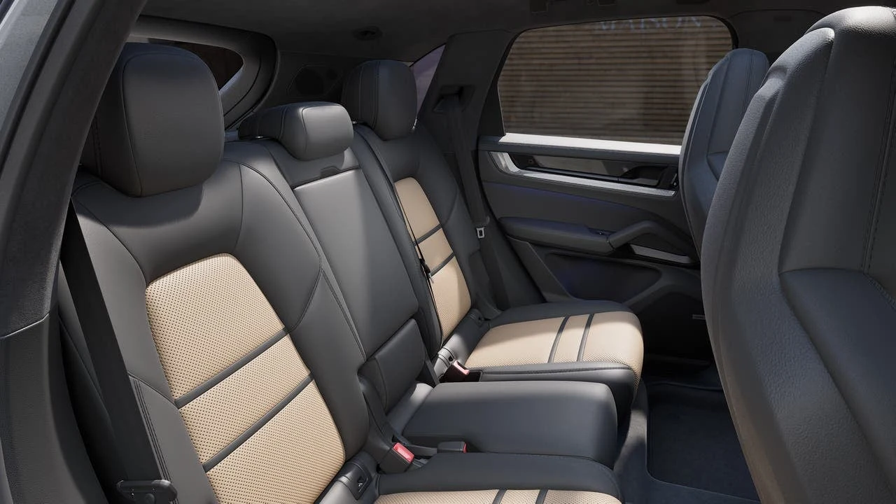 2026 Porsche Cayenne GTS (3rd Generation), 13/14