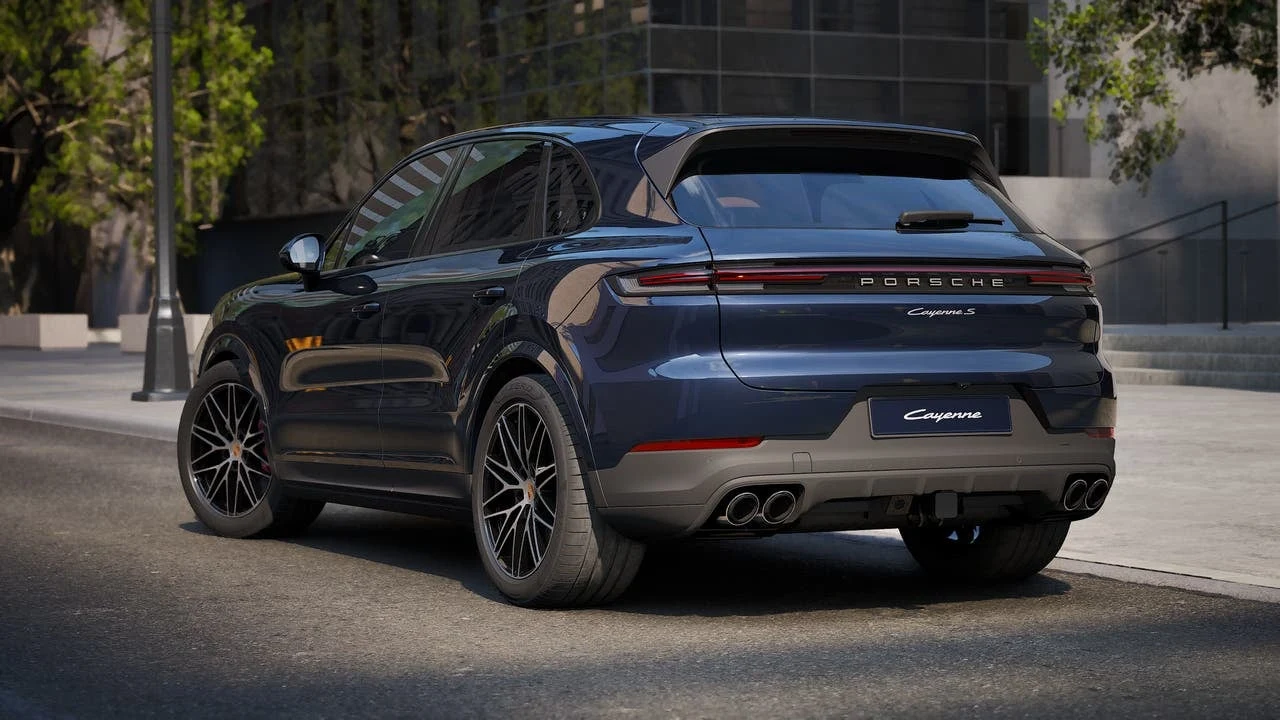 2026 Porsche Cayenne S (3rd Generation), 3/14