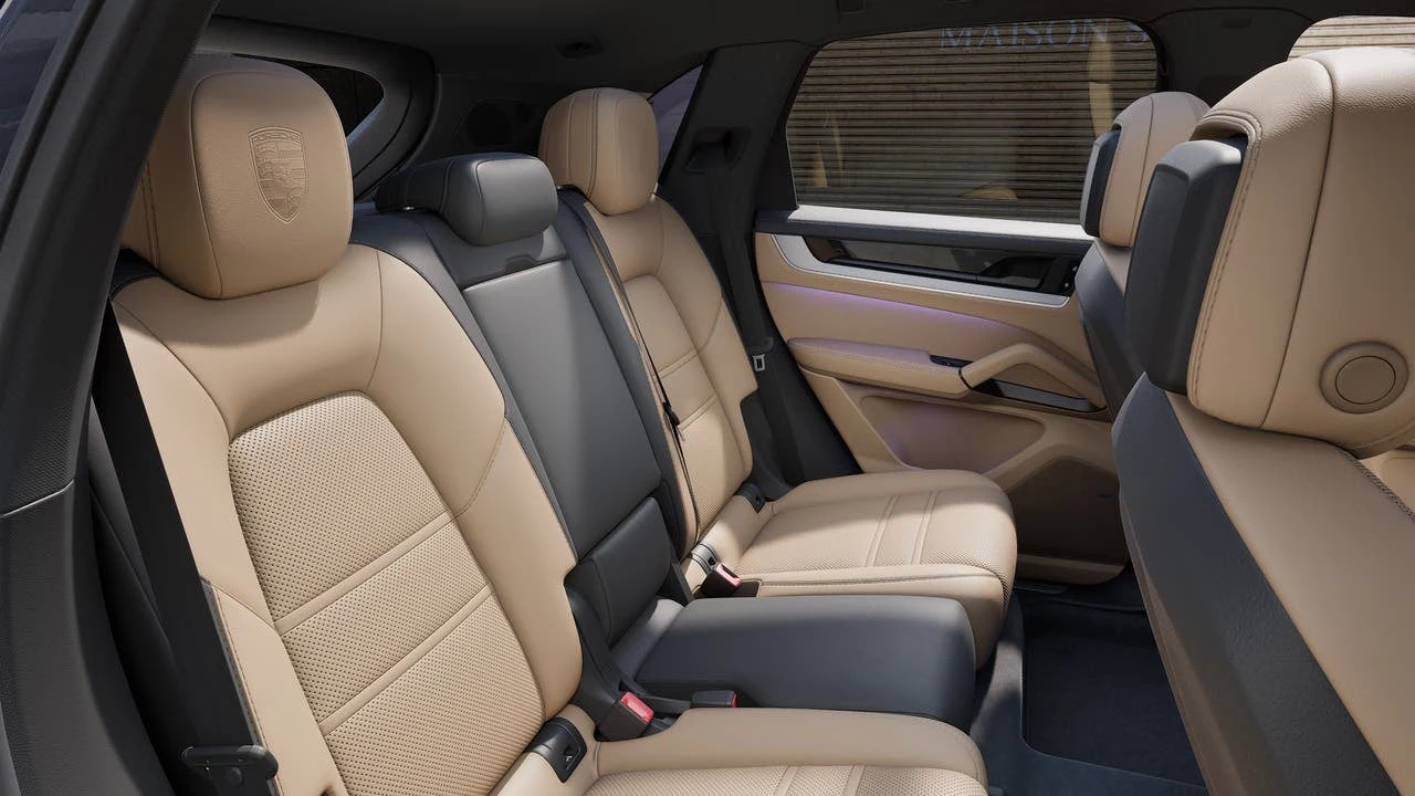 2026 Porsche Cayenne S E-Hybrid (3rd Generation), 13/14