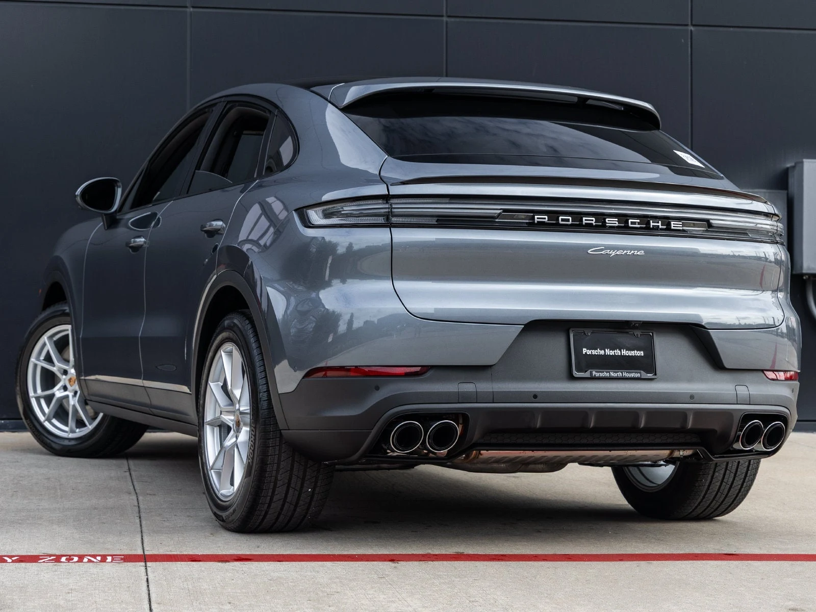 2026 Porsche Cayenne Coupé (3rd Generation), 3/30