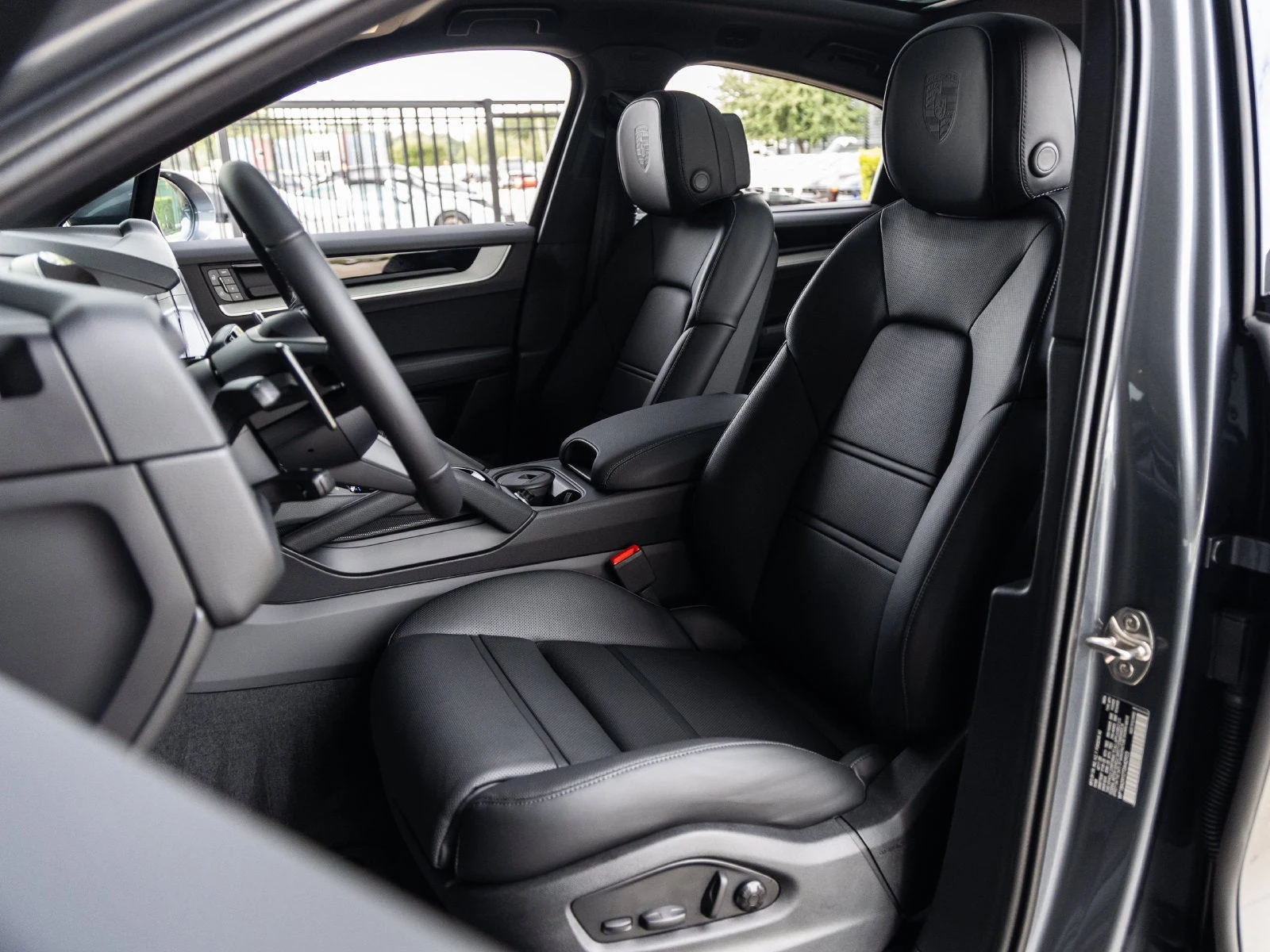 2026 Porsche Cayenne Coupé (3rd Generation), 5/30