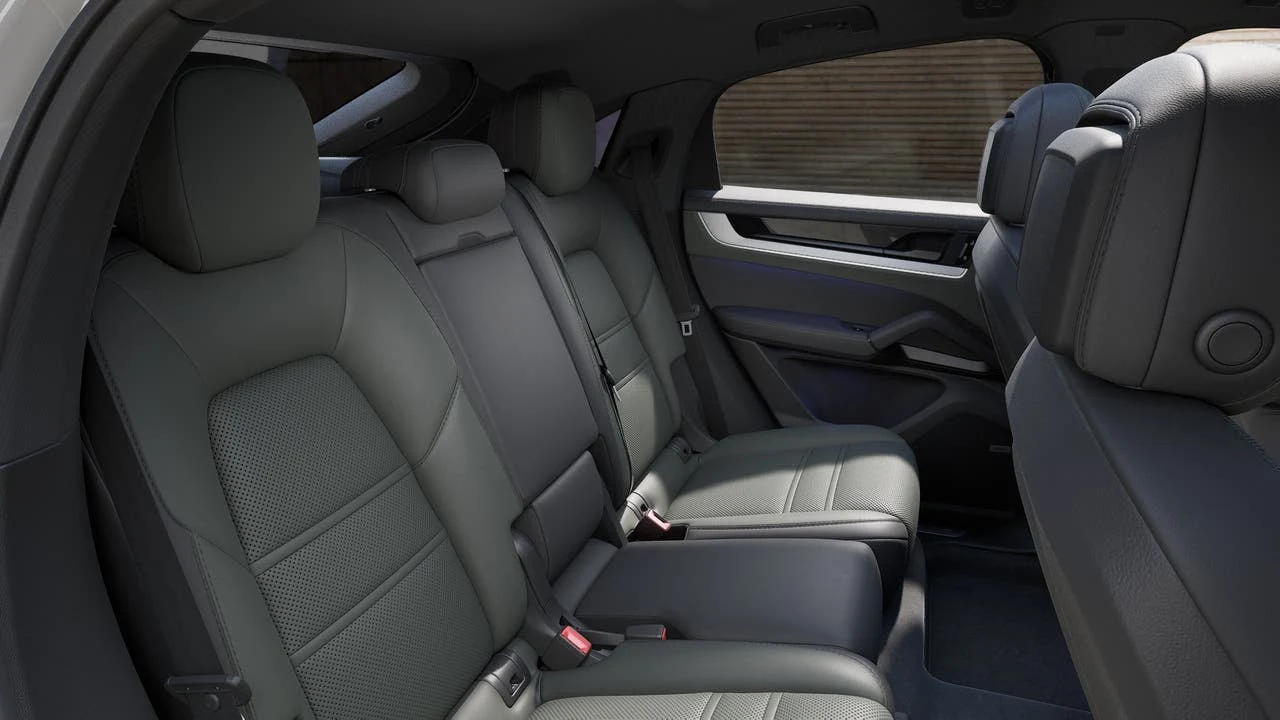 2027 Porsche Cayenne Coupé (3rd Generation), 13/14
