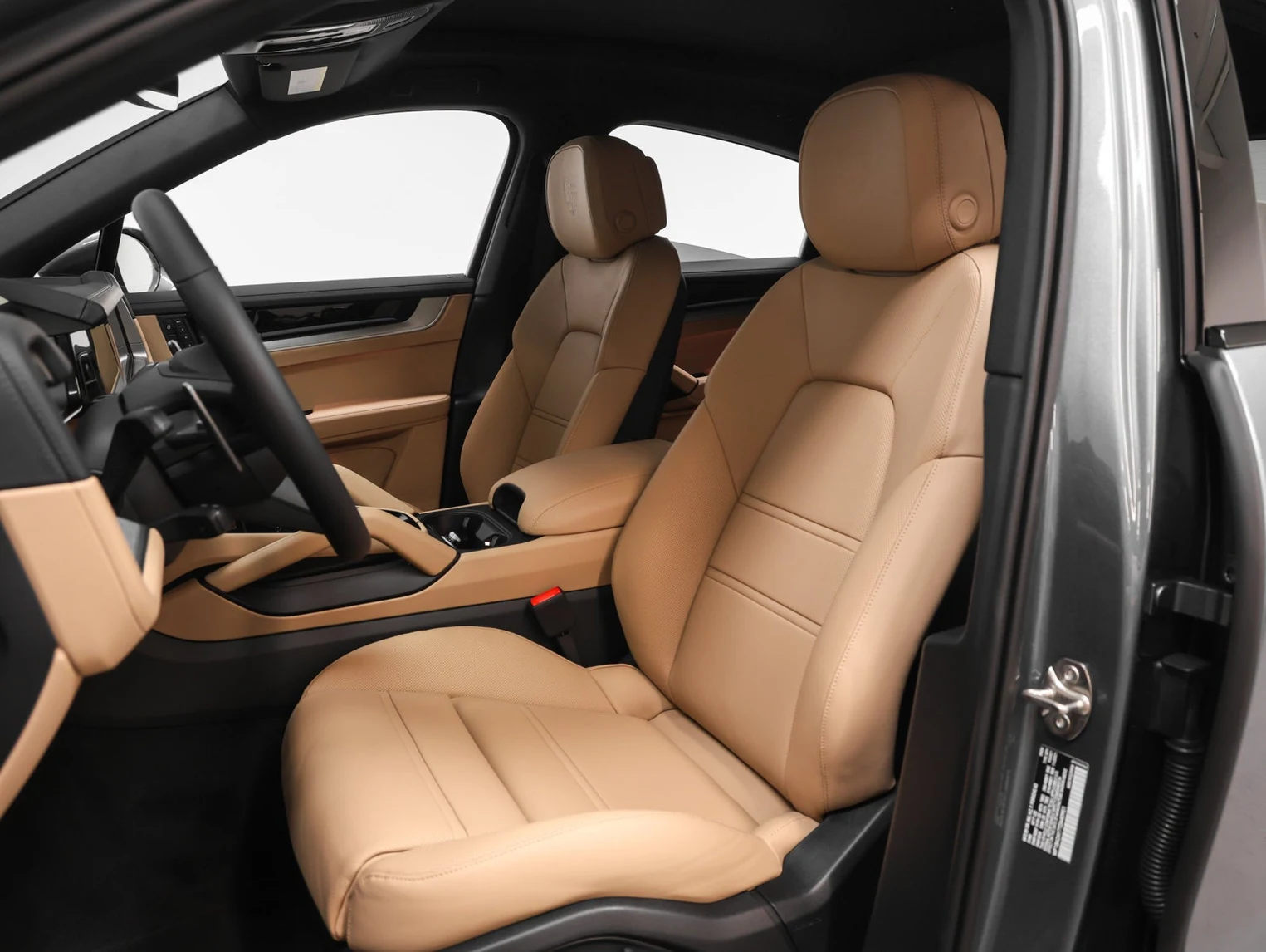 2026 Porsche Cayenne Coupé (3rd Generation), 5/30