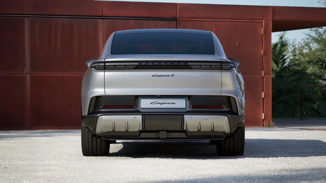 2026 Porsche Cayenne S Coupé Electric (E4), 7/14