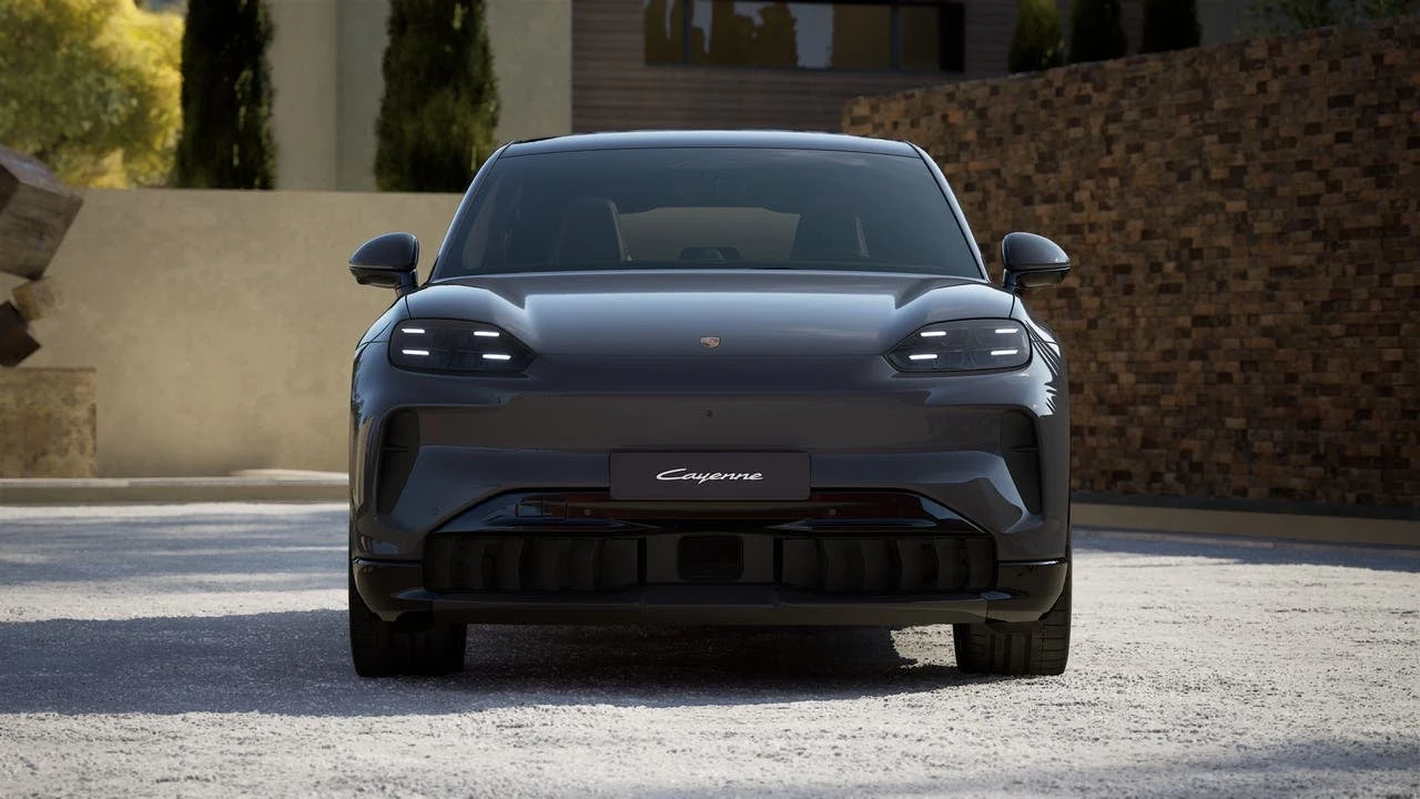 2026 Porsche Cayenne S Coupé Electric (E4), 8/14