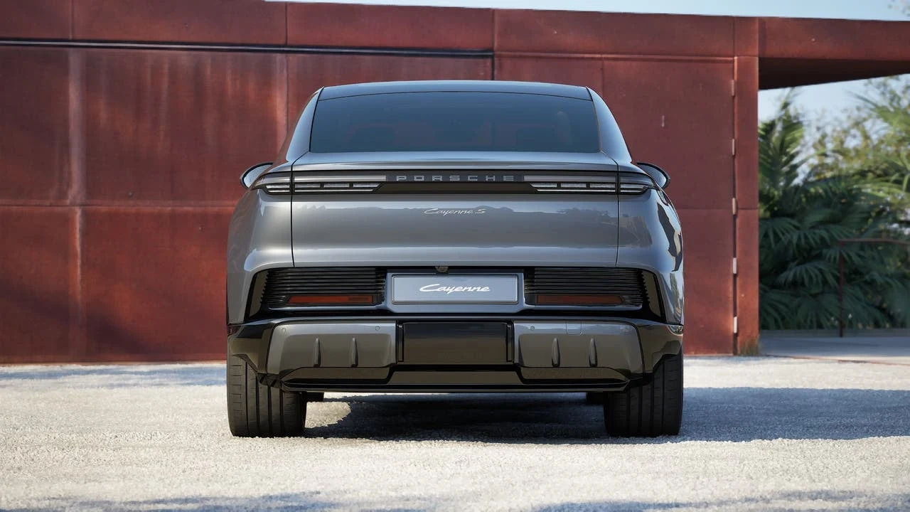 2026 Porsche Cayenne S Coupé Electric (E4), 7/14