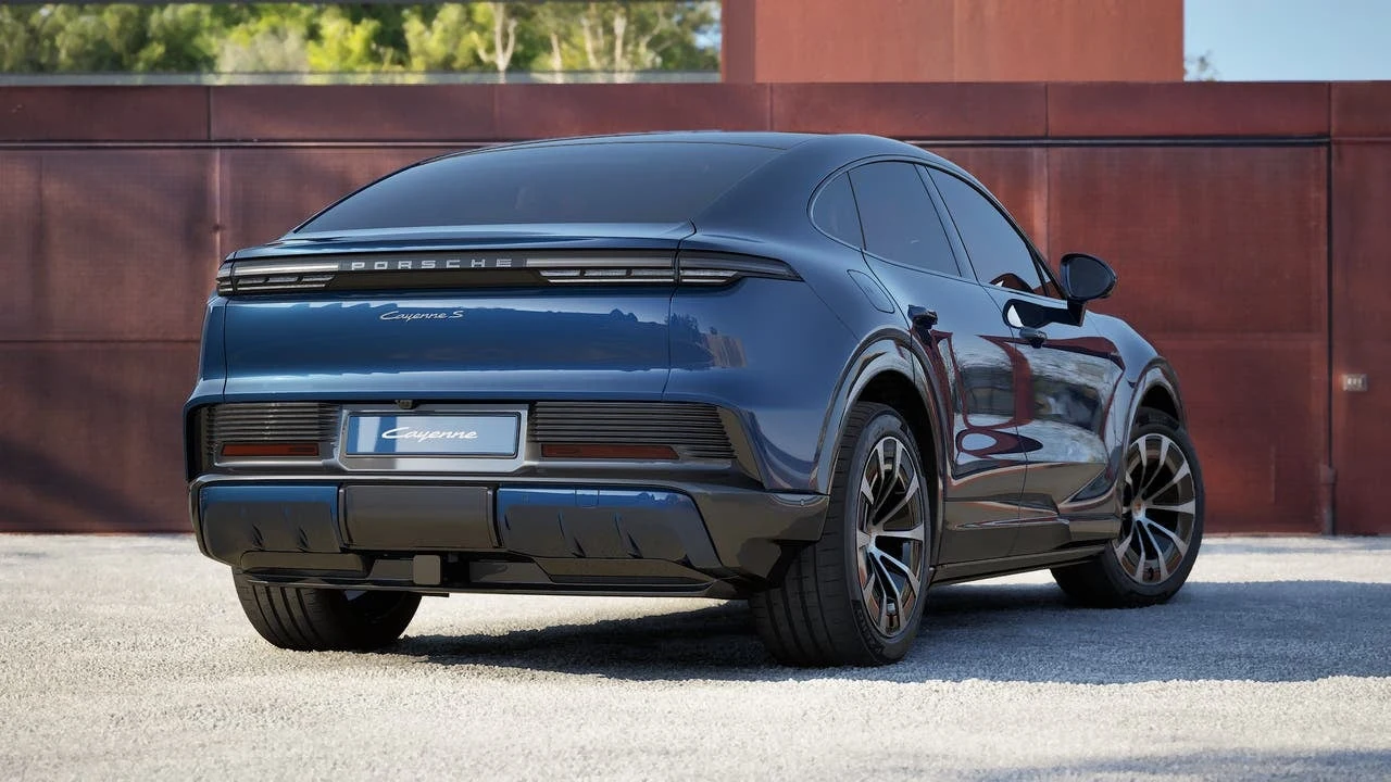 2026 Porsche Cayenne S Coupé Electric (E4), 9/14